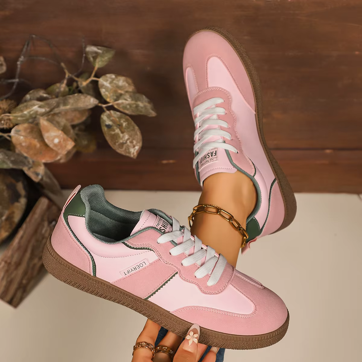 Chaussures de sport décontractées à lacets pour femmes