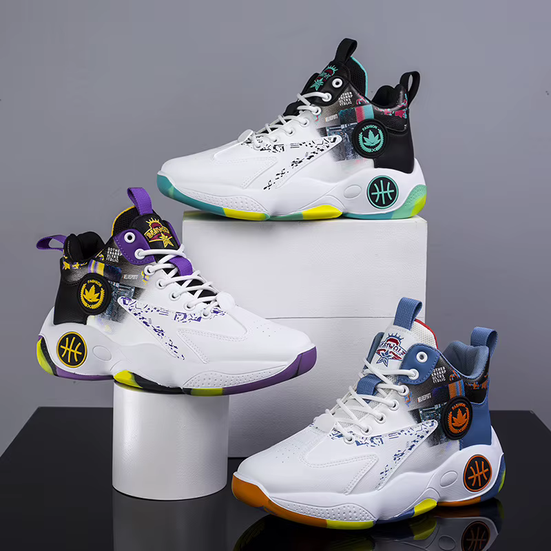 Soldes Exceptionnelles de la Saison : Chaussures de Basketball Montantes pour Hommes – Élégantes