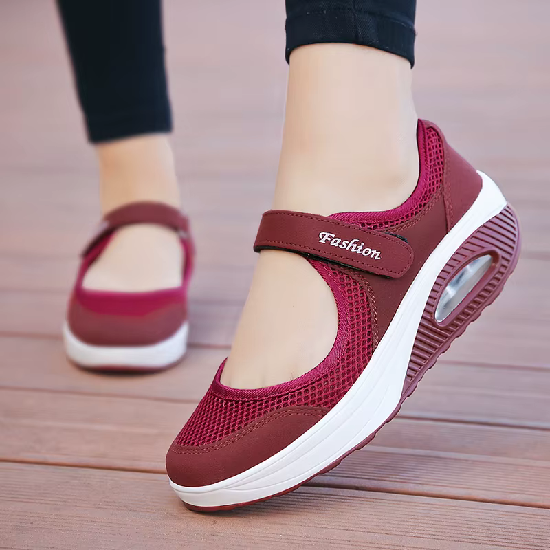 Chaussures de marche pour femmes