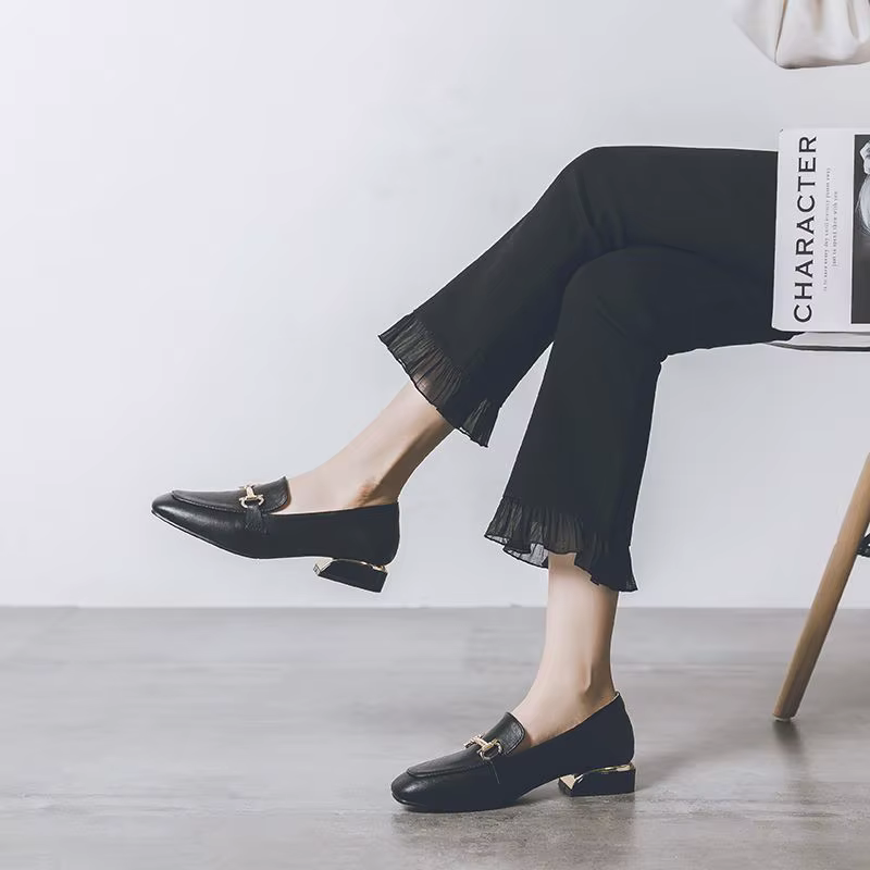 Chaussures d'été à bout carré pour femmes, mocassins de bureau élégants à talons bas, marque de luxe noire, à enfiler, de haute qualité, 2025
