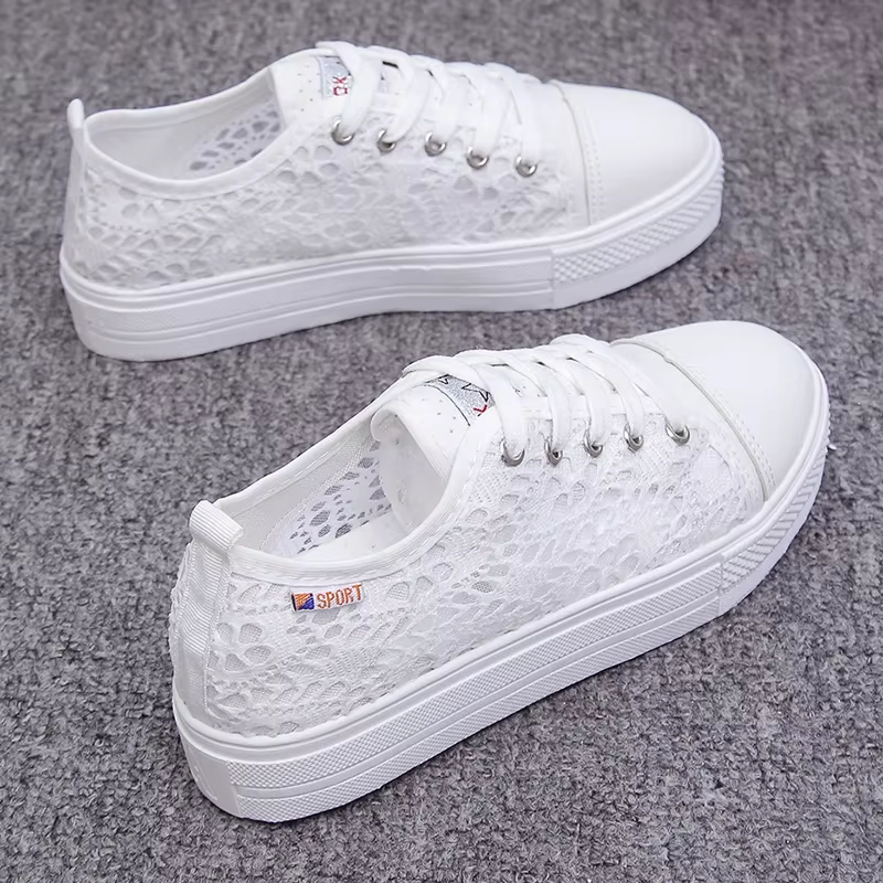 Dentelle « Sweet & Fresh » - Baskets brodées