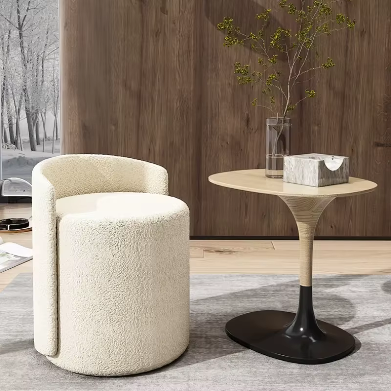 Chaise de maquillage avec dossier pour chambre à coucher, petit tabouret de vanité de luxe léger pour la maison, commode Simple et élégante, assise confortable