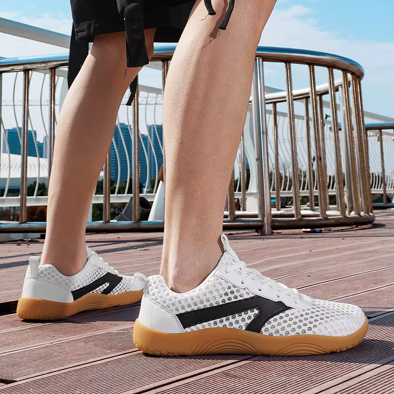 Chaussures de sport pour homme Oianno à bout large