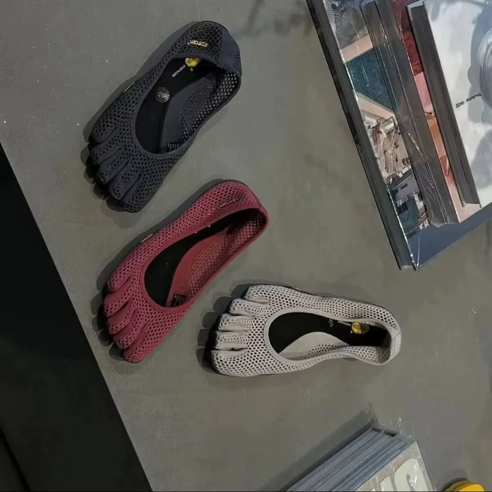 Chaussures d'entraînement à cinq doigts pour femmes VI-B
