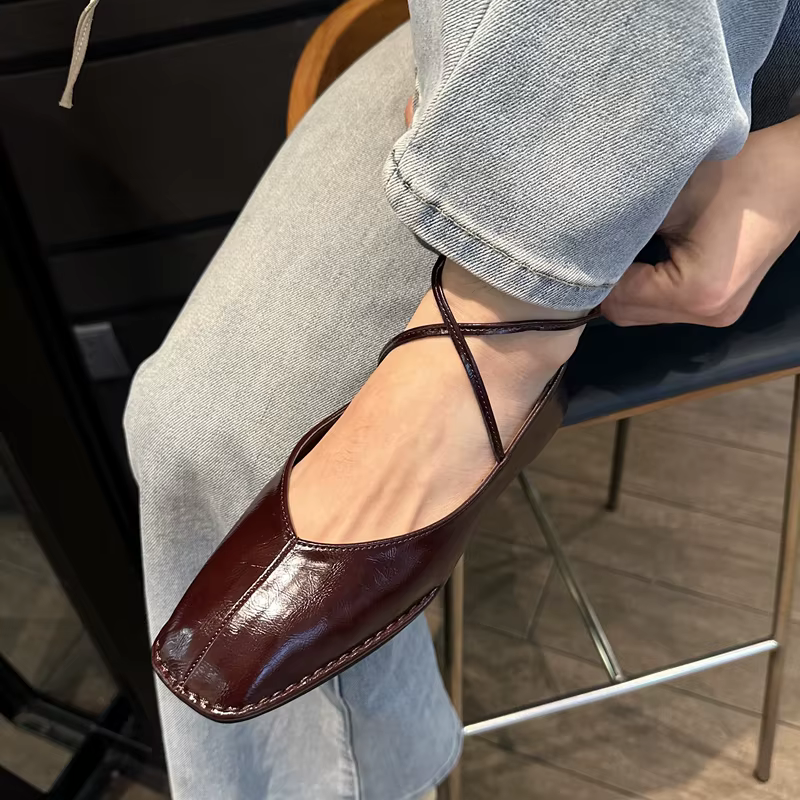 SUOJIALUN 2025 marque femmes Vintage chaussures plates grande taille dames élégant à lacets talons bas