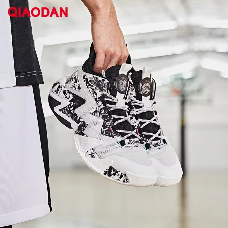 QIAODAN PoYing 2 chaussures de basket-ball professionnelles hommes 2025 mode élégant coussin antidérapant