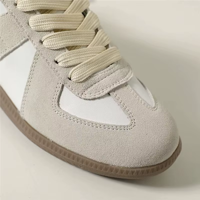 2025 Designer Hommes Baskets Vintage Noir Véritable Cuir De Vachette Chaussures Décontractées À Lacets Blanc Plat