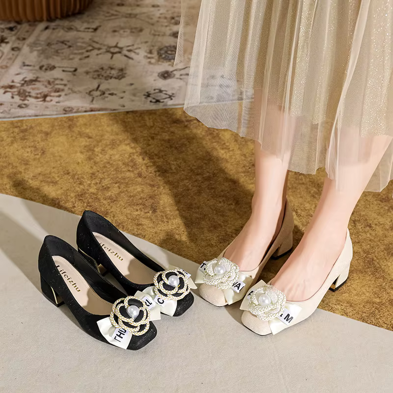2025 grande taille chaussures pour femmes mode pompes Sexy fille fleurs talons hauts