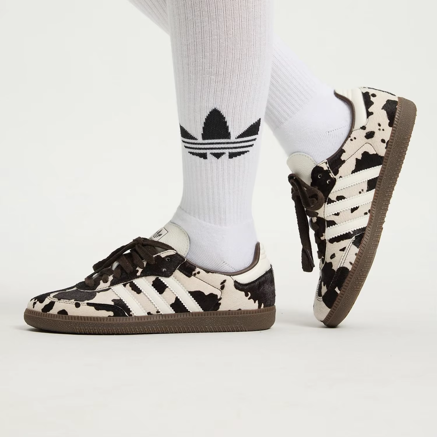 Adidas Originals Chaussures décontractées à motif en cuir de vache pour hommes et femmes KK2238
