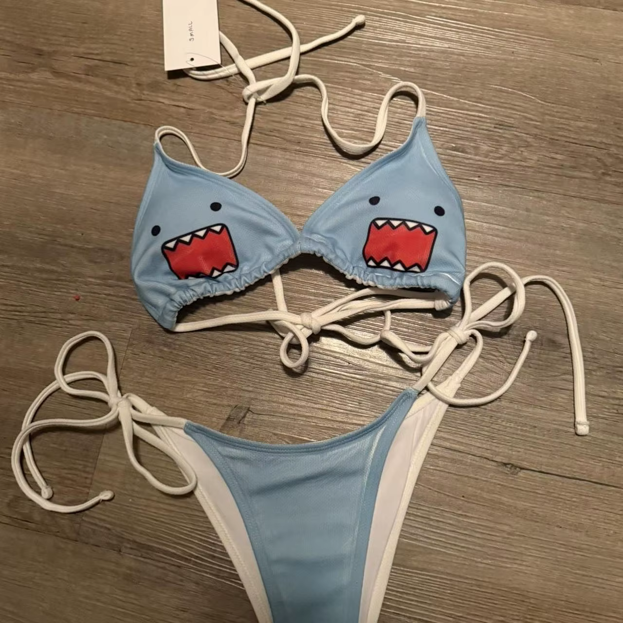 Maillot de bain bikini style Ins pour femme, bleu clair, imprimé requin, dos nu, à nouer sur les côtés