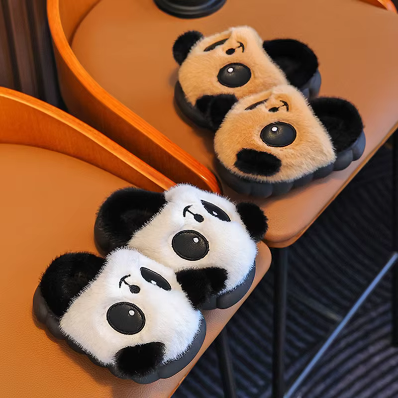 Pantoufles d'hiver en fourrure de Panda de dessin animé pour enfants