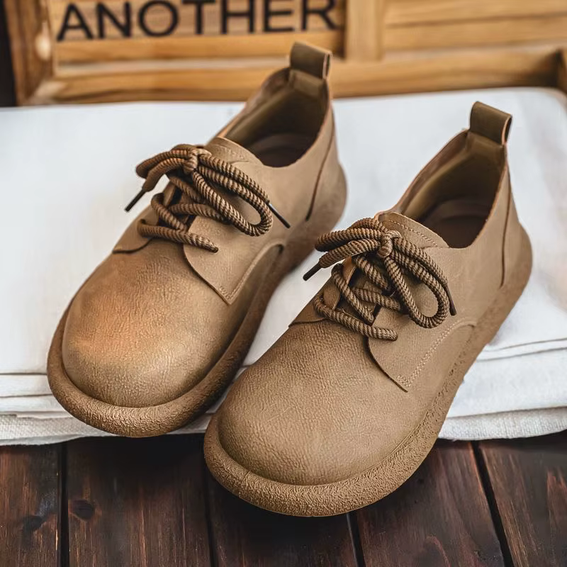 Chaussures pour hommes 2025 automne nouveau rétro à lacets