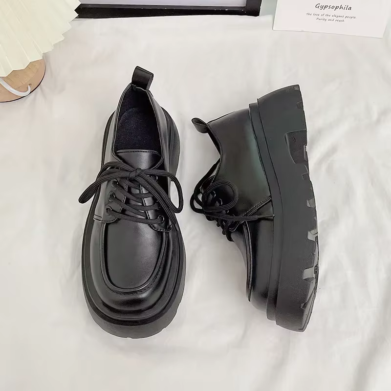 Nouvelles Chaussures Plates à Plateforme Noires Printemps 2025 pour Femmes