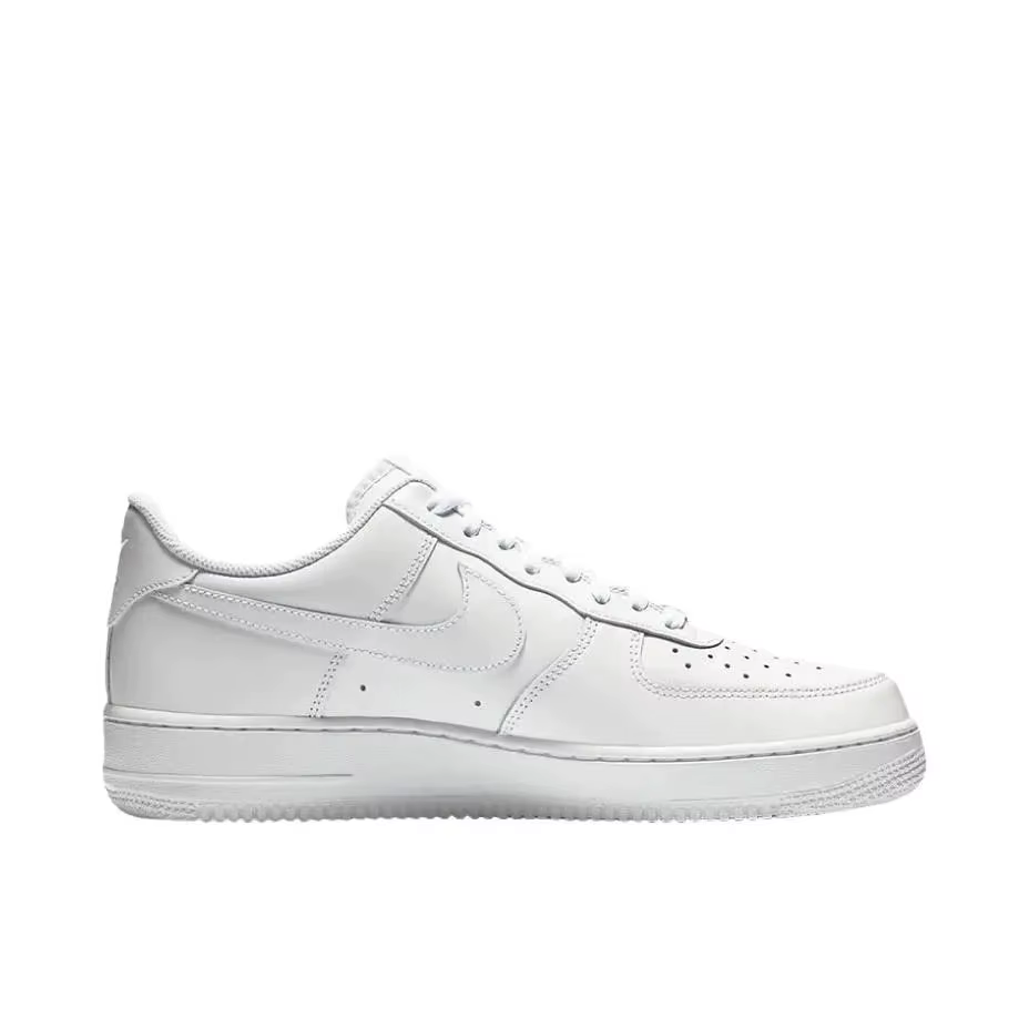 Nike Air Force 1 '07 Chaussures de skate polyvalentes et souples avec amorti élastique AF1 pour hommes