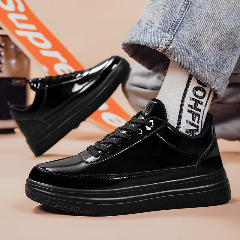 Cuir verni noir hommes baskets mode décontracté plate-forme chaussures