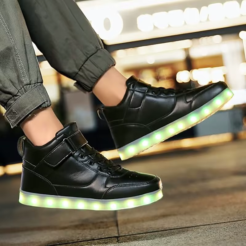 Chaussures Led femmes hommes baskets lumineuses unisexe