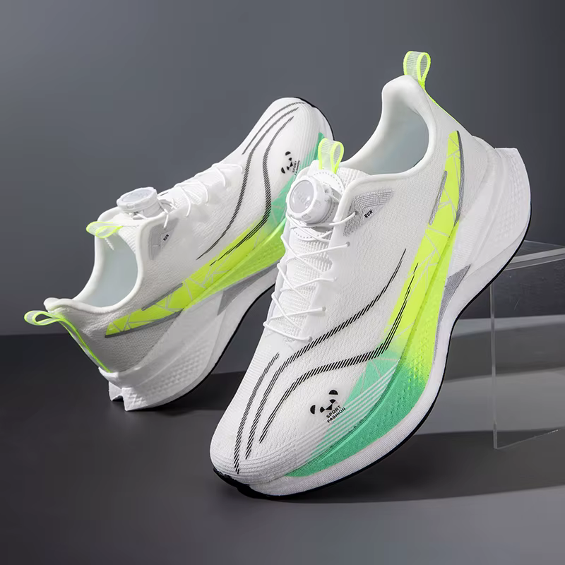 Chaussures de course à semelle en carbone, ultra légères, respirantes, en maille, pour l'entraînement quotidien, absorbant les chocs, pour hommes et femmes, pour le jogging