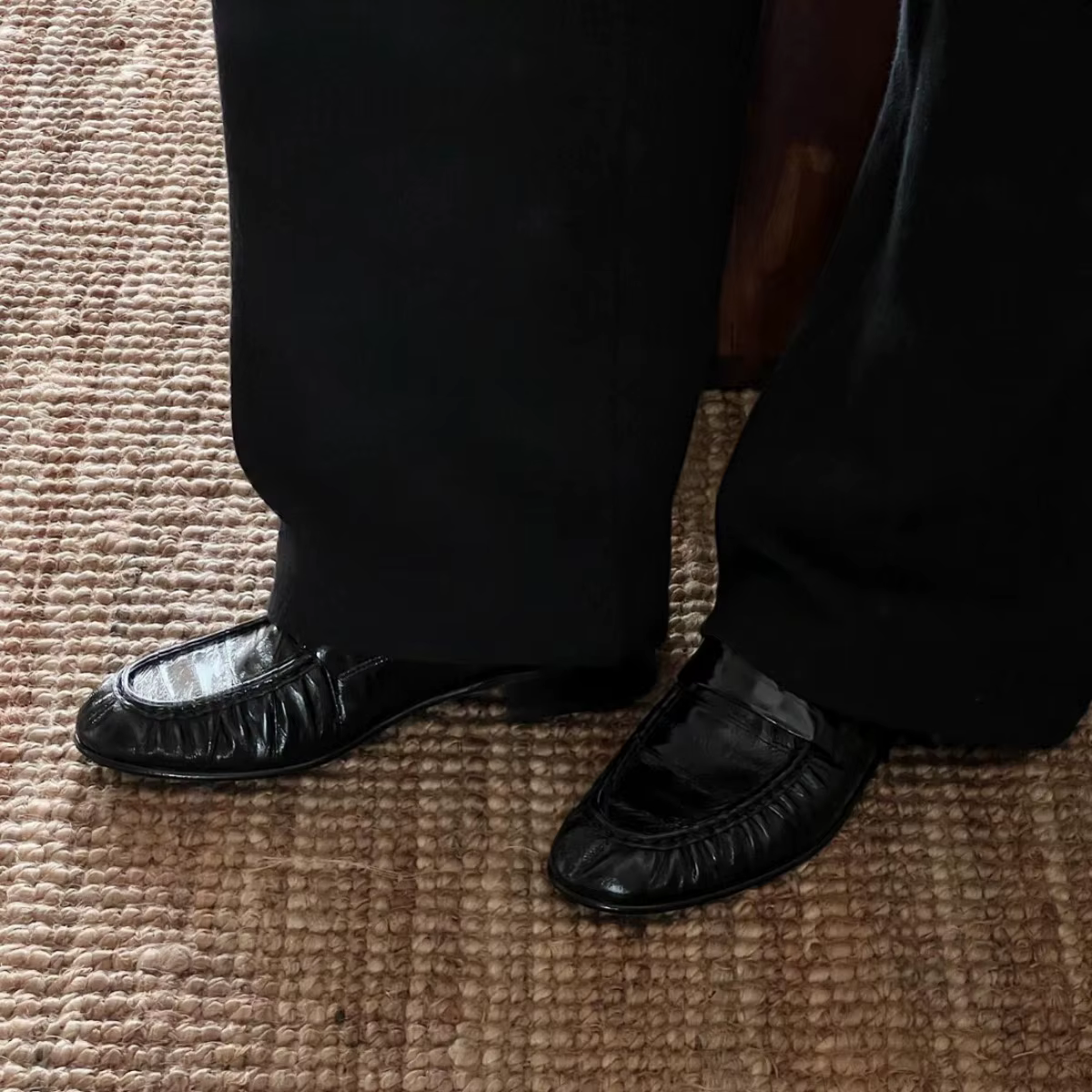 Chaussures plates confortables à motif crocodile pour femmes, nouveau style printemps-automne, chaussures en cuir de style britannique, talon bas, non fatiguantes