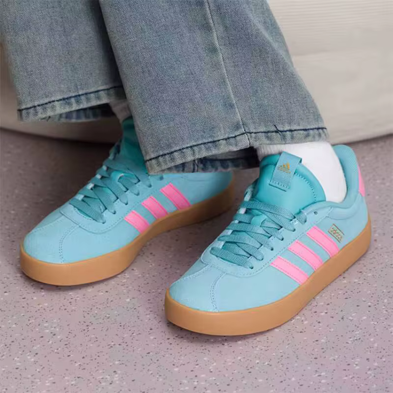 Chaussures de skate authentiques en daim cyan rose avec semelle en caoutchouc
