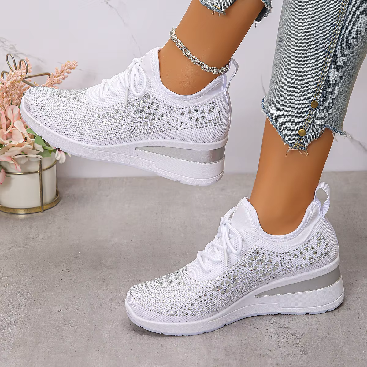 Chaussures grande taille pour femmes 36-43 automne mode confortable respirant à lacets plate-forme compensées maille