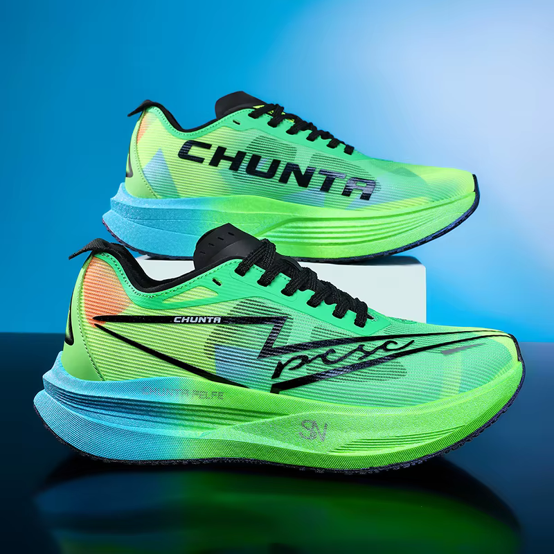 Chaussures de course à pied avec plaque en carbone