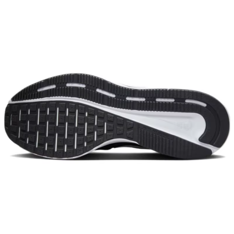 Nike Run Swift 3 Black Baskets basses pour hommes