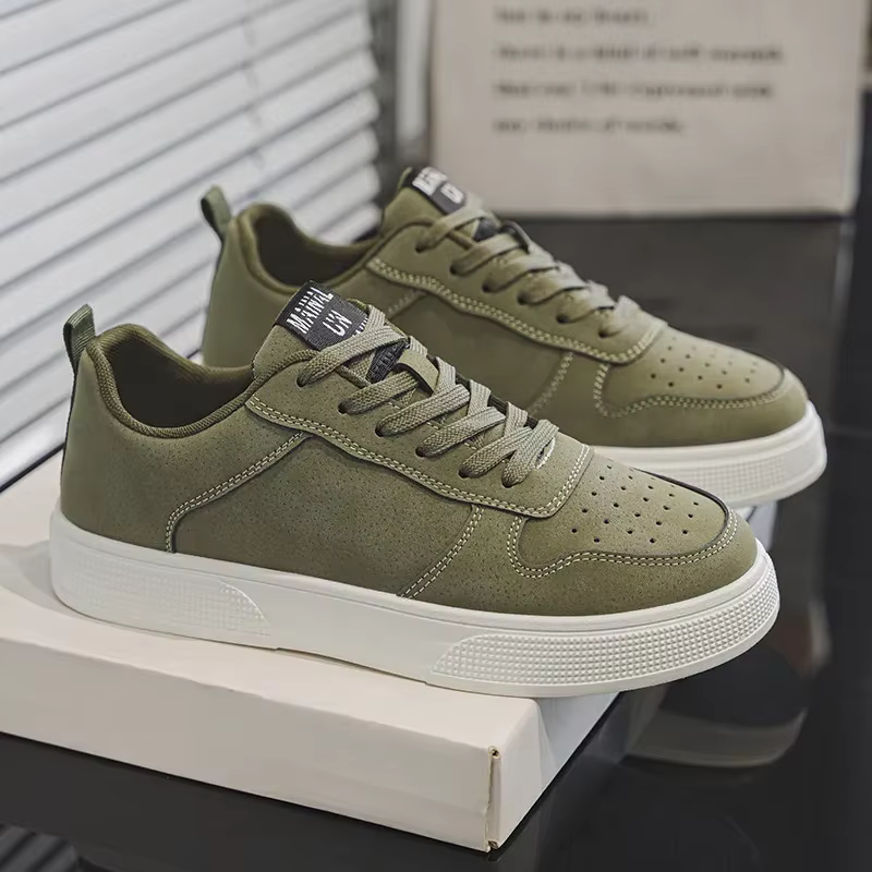 Pas cher vert homme baskets urbaines grande taille 48 plate-forme hommes chaussures de skateboard Harajuku coupe basse mâle Skate chaussure Zapatos Hombre