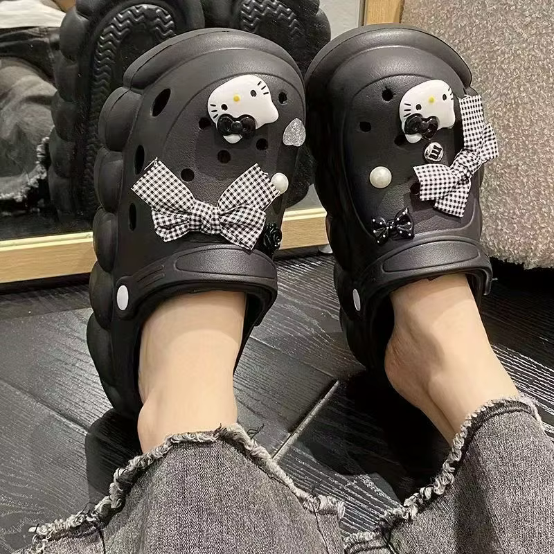 Breloques de chaussures de la série Hello Kitty