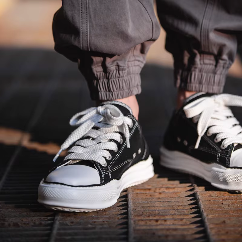 Chaussures basses décontractées en toile dissoute Maden pour hommes
