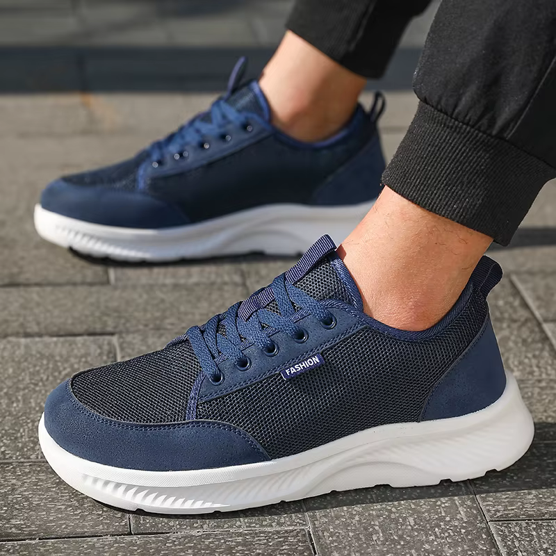 Chaussures minimalistes à bout large pour hommes