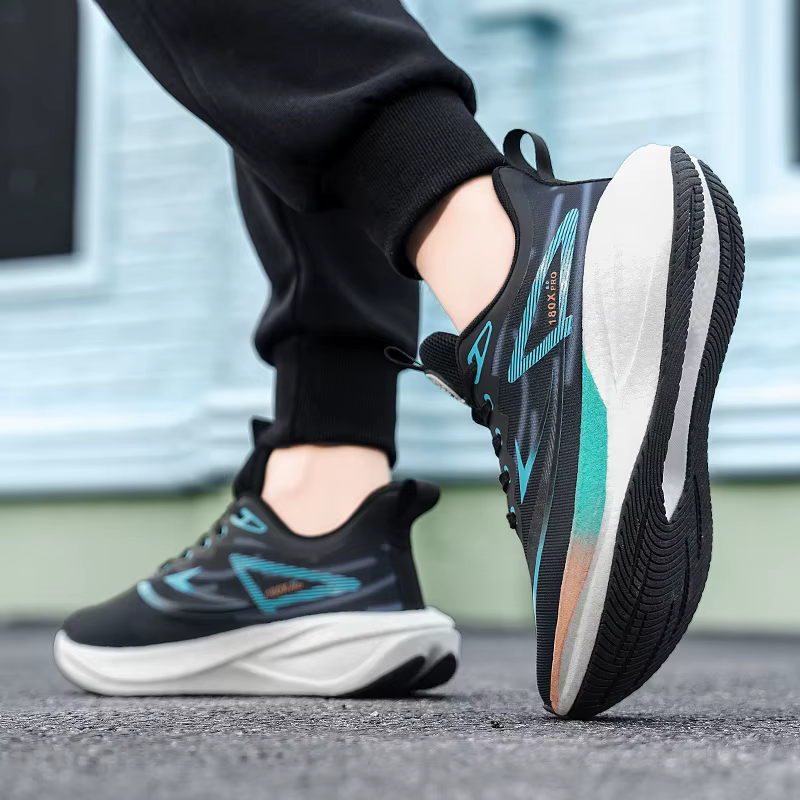 Chaussures de sport tendance pour hommes : baskets de basketball