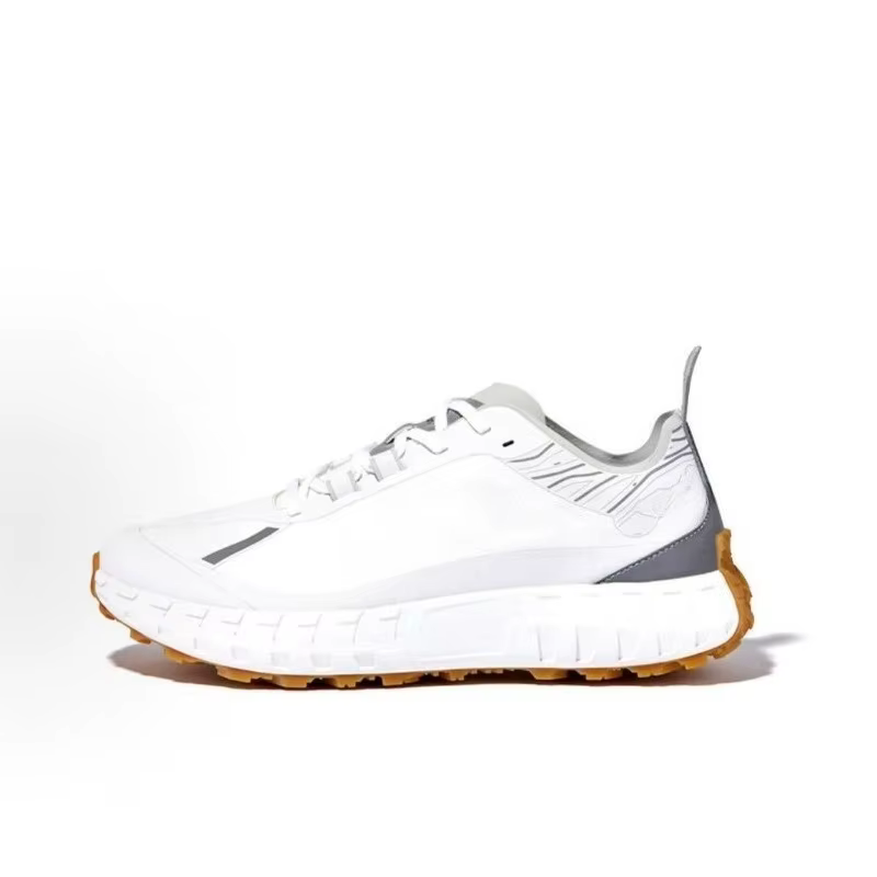 Chaussure de marche et de jogging classique de marque