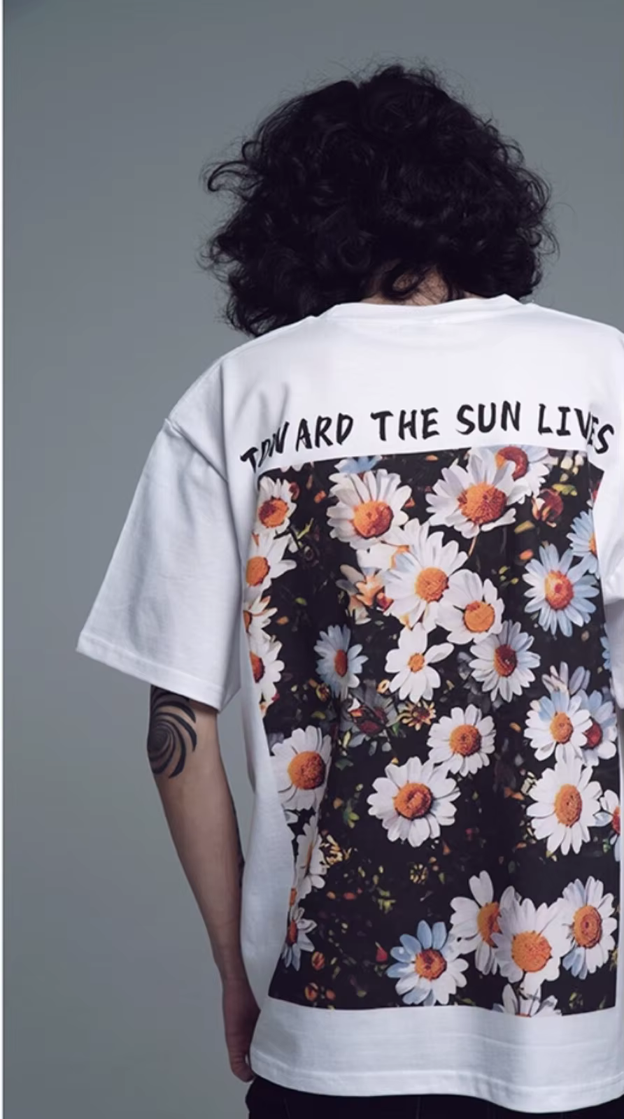 T-shirt décontracté d'été style rétro, motif floral, tatouage chicano de la Côte Ouest, art créatif, pour hommes et femmes, haut de gamme, logo artistique 2026