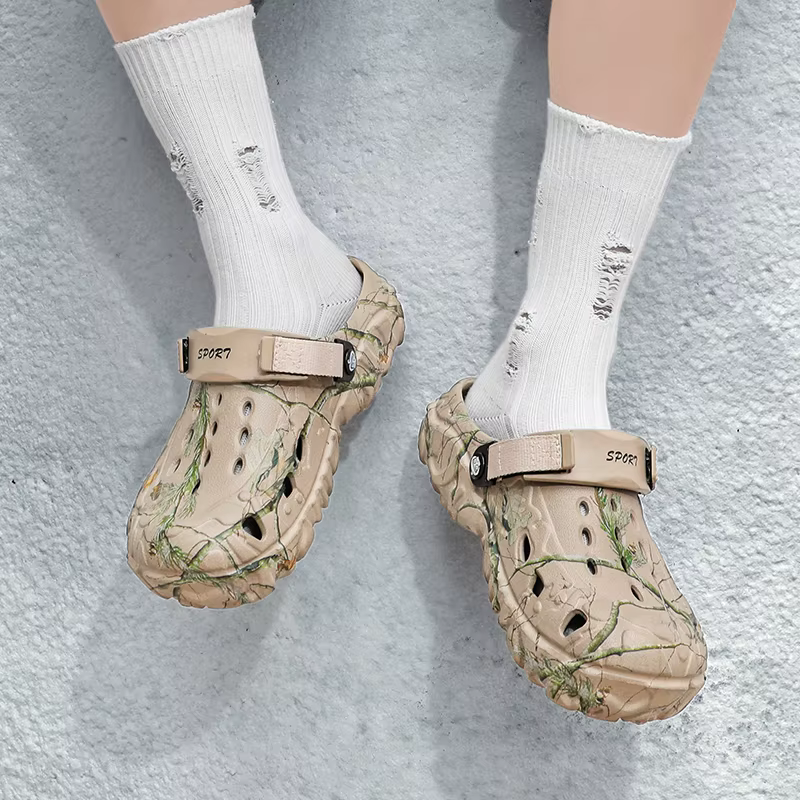 Chaussures Croc pour hommes, nouveau style d'été, antidérapantes, résistantes à l'usure, chaussures de plage, sandales, pantoufles pour hommes