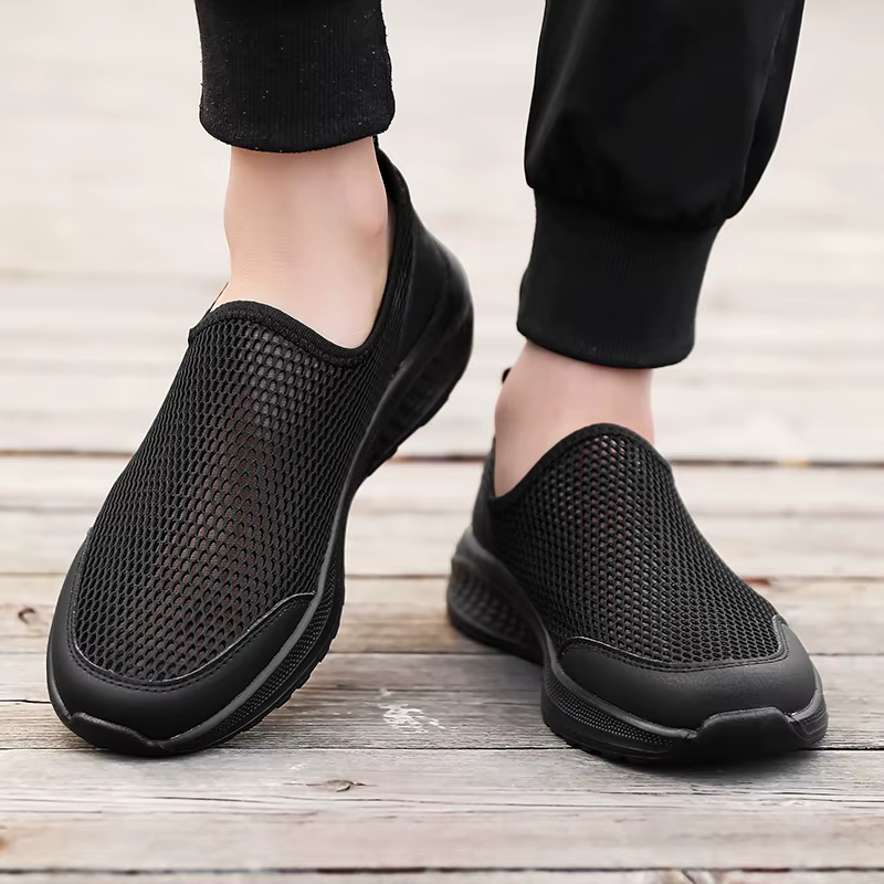Chaussures de marche en maille respirante pour hommes