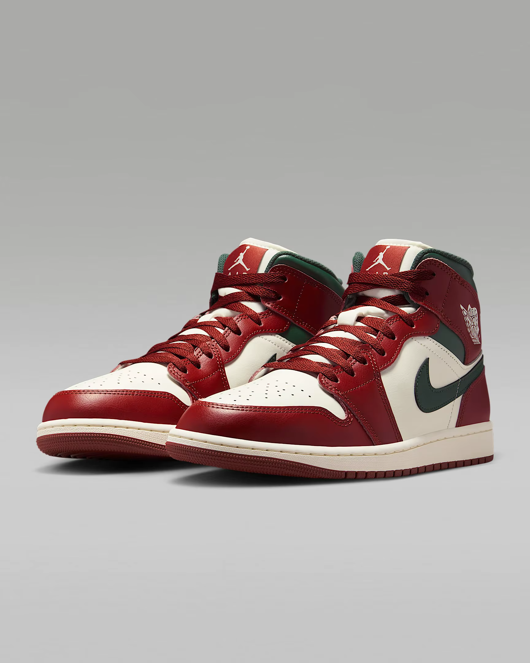 Jordan Air Jordan 1 Classic Versatile Retro Chaussure de basket-ball mi-haute DQ8426-105