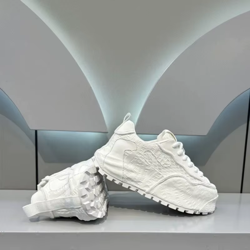 Marque chaussures pour hommes mode grosses baskets nouvelle maille