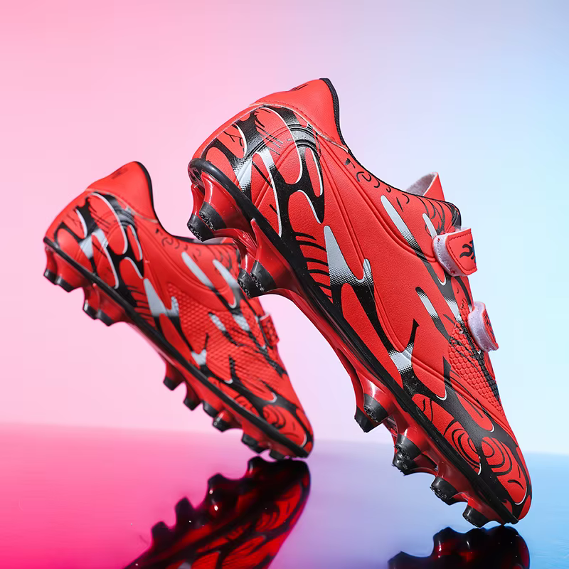 Chaussures de football professionnelles pour enfants à crampons longs FG