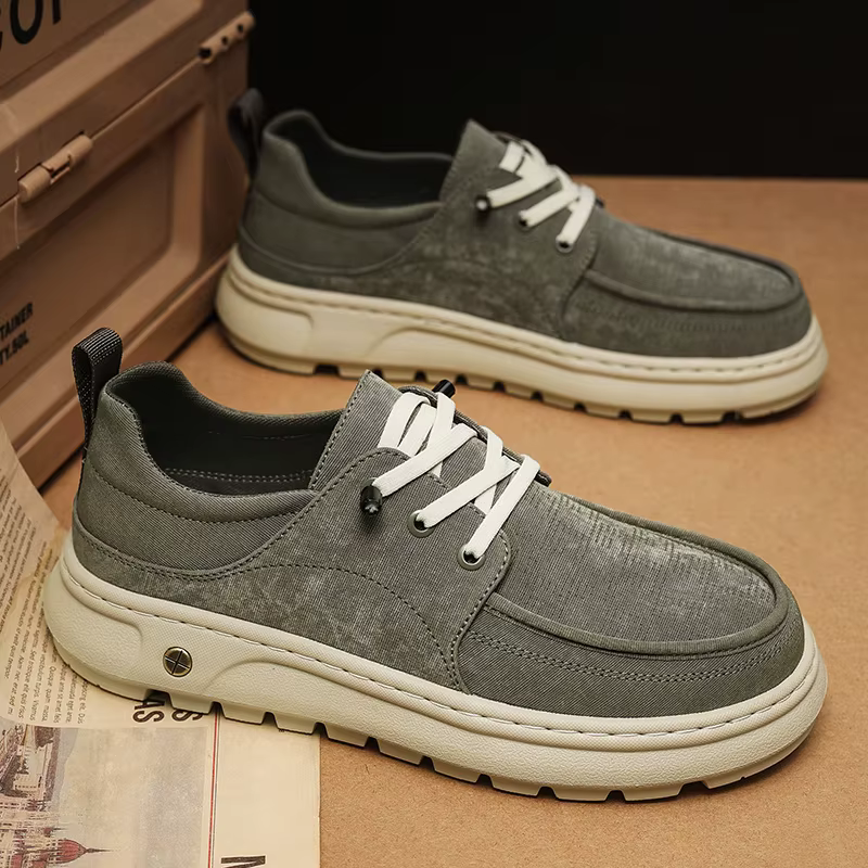 Chaussures décontractées pour hommes en daim kaki avec empiècements