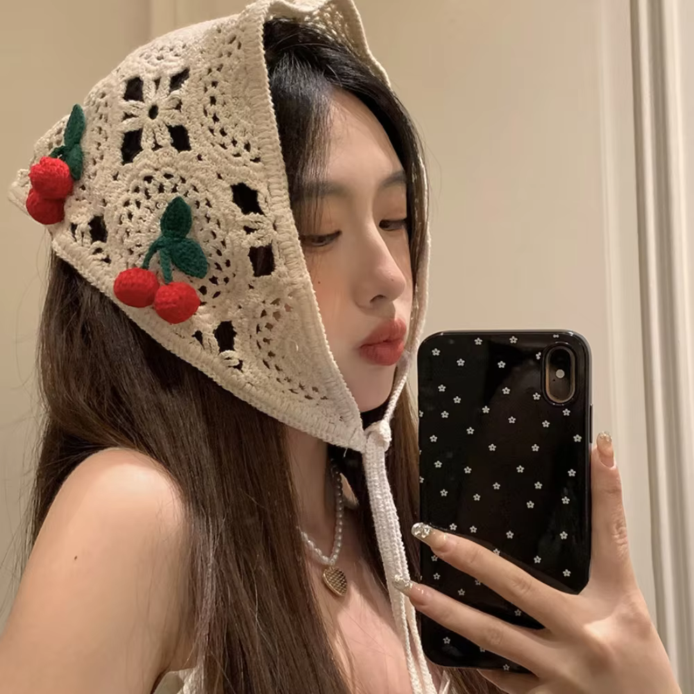 Bandeau triangulaire style pastoral français, fait main au crochet, motif petites cerises, foulard-chapeau, bandeau tricoté, serviette de tête, printemps-été