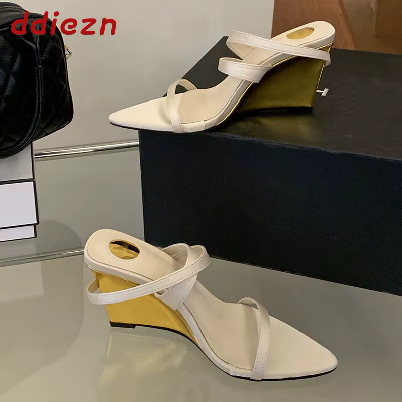 Nouvelles Sandales Compensées à Talons Hauts pour Femmes