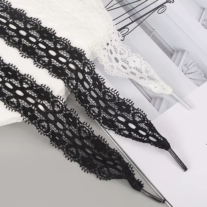 Lacets plats en dentelle de 2.9CM de largeur pour baskets