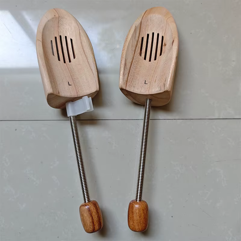 Embauchoirs en bois pour hommes et femmes