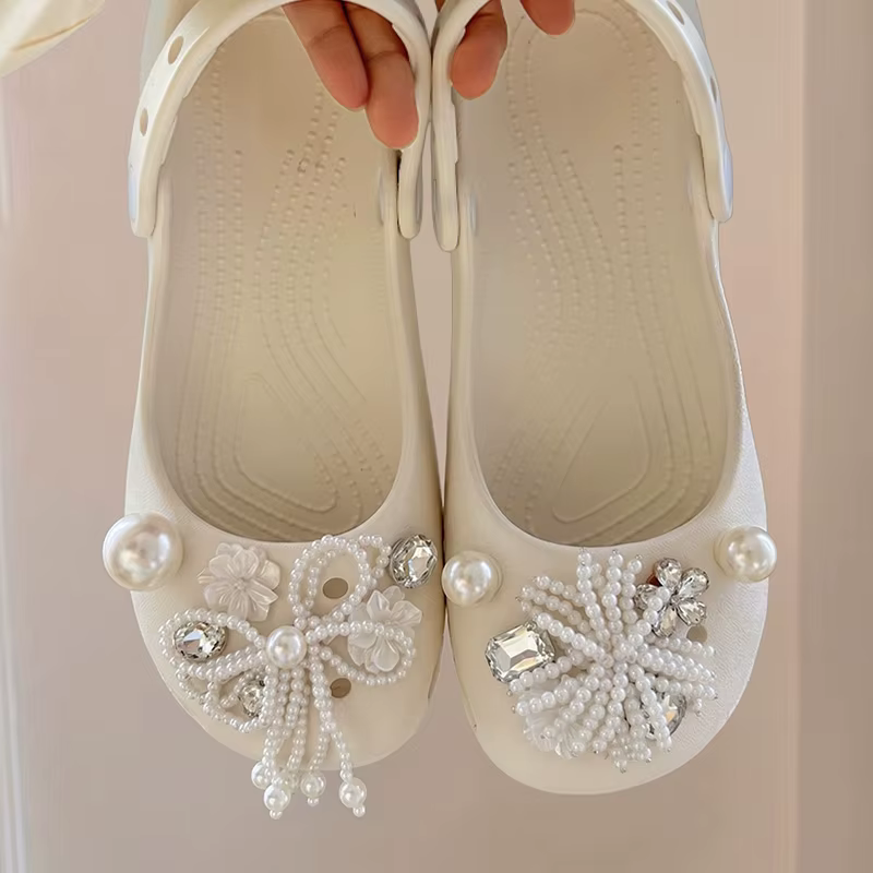 Élégantes Chaussures Plates à Nœud Papillon en Perles et Strass pour Femmes