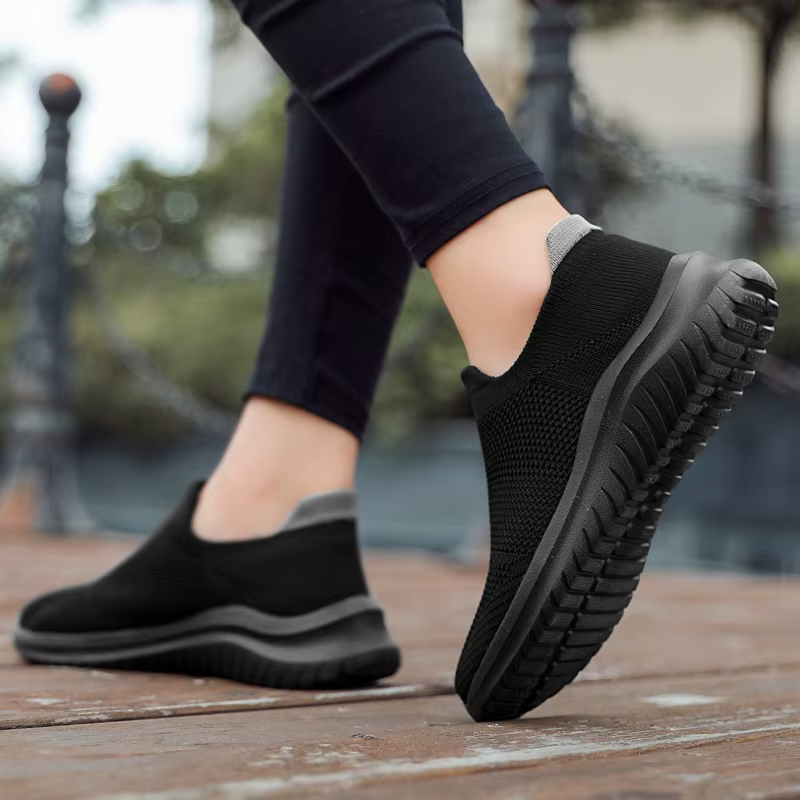 Chaussures pour hommes semelle souple baskets à enfiler