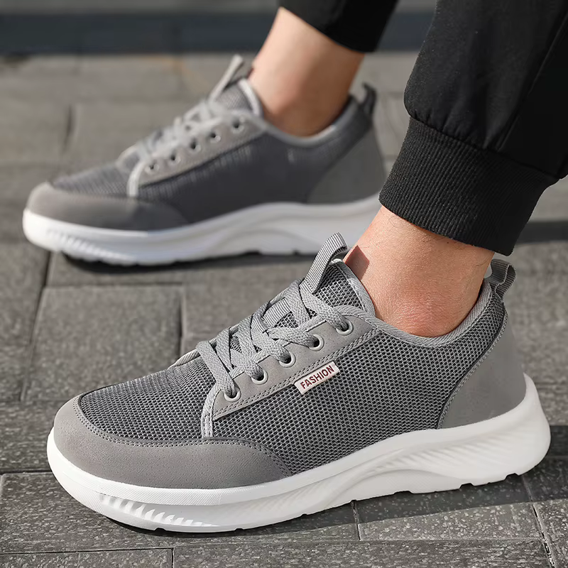Chaussures minimalistes à bout large pour hommes