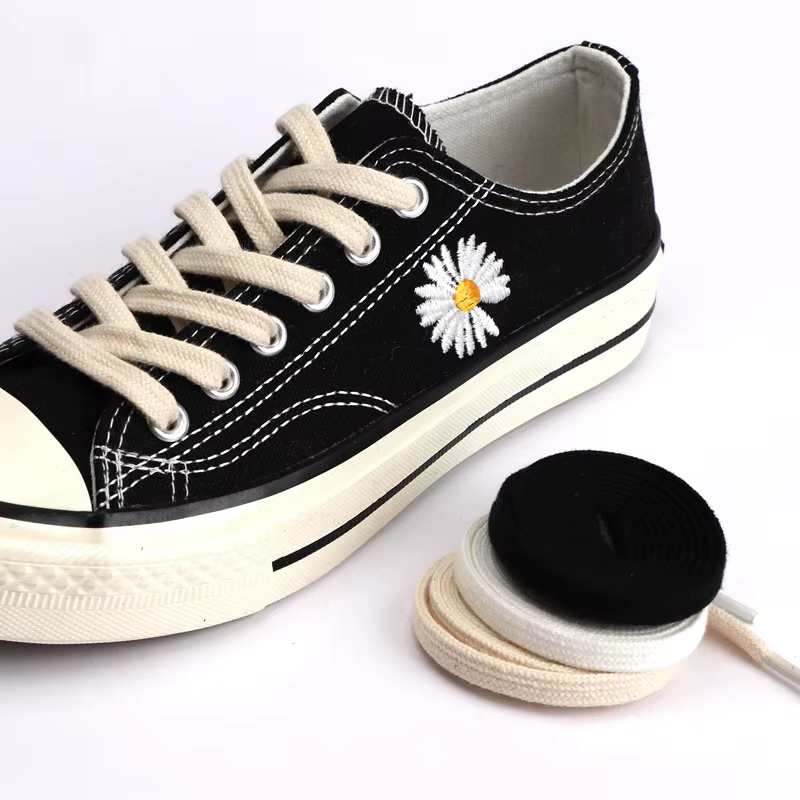 Lacets de chaussures de sport plats et solides