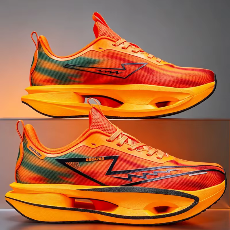 Chaussures de course avec plaque en carbone