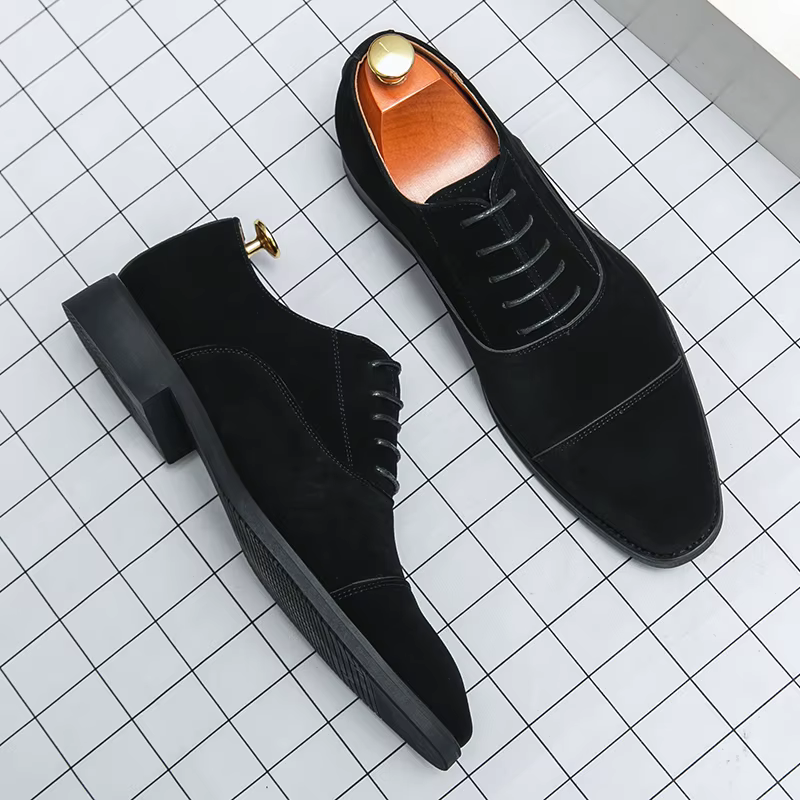 Chaussures en daim de marque italienne pour hommes