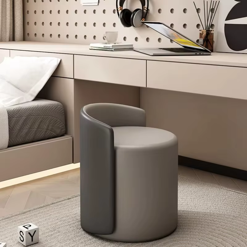 Chaise de maquillage avec dossier pour chambre à coucher, petit tabouret de vanité de luxe léger pour la maison, commode Simple et élégante, assise confortable